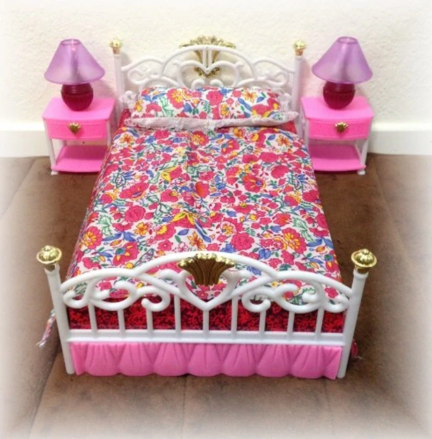 Glorie LOŽNICE SE SVÍTÍCÍMI LAMPIČKAMI